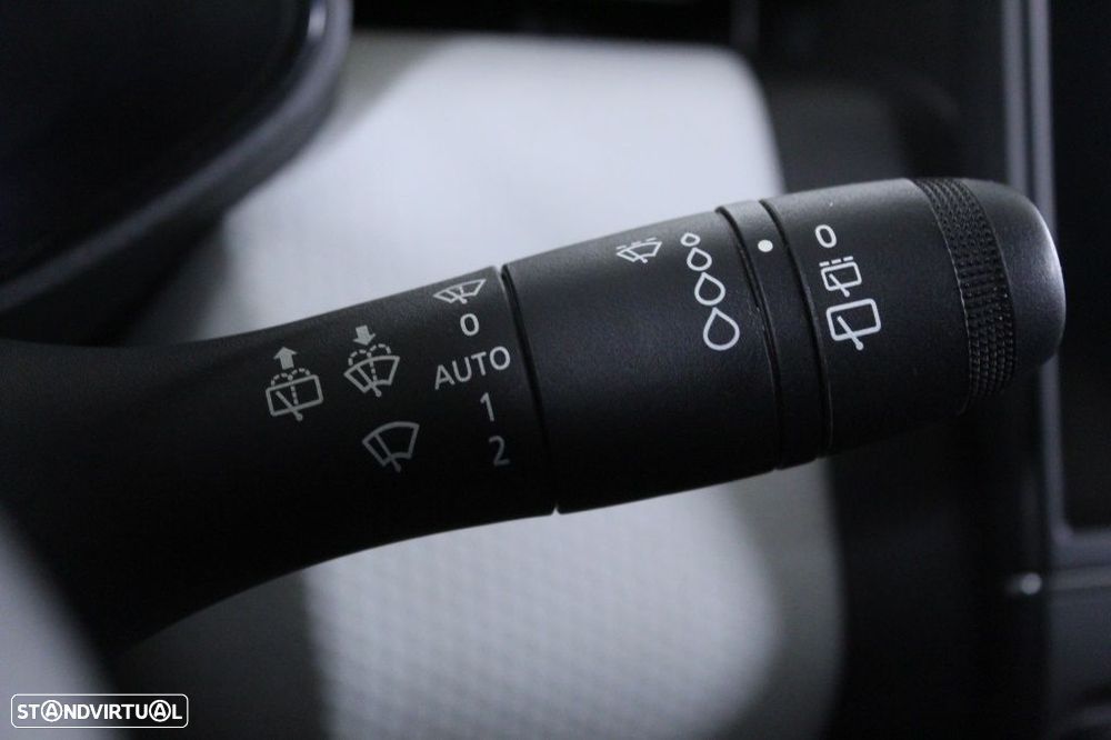 Renault Clio 1.0 TCe Evolution - 25