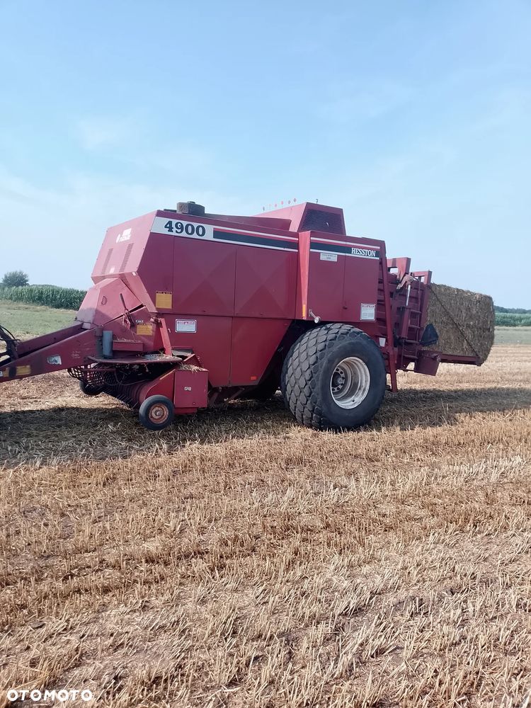 Massey Ferguson HESSTON 4900 - 5