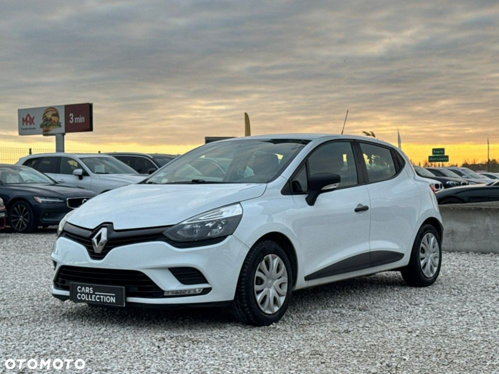 Renault Clio - 8