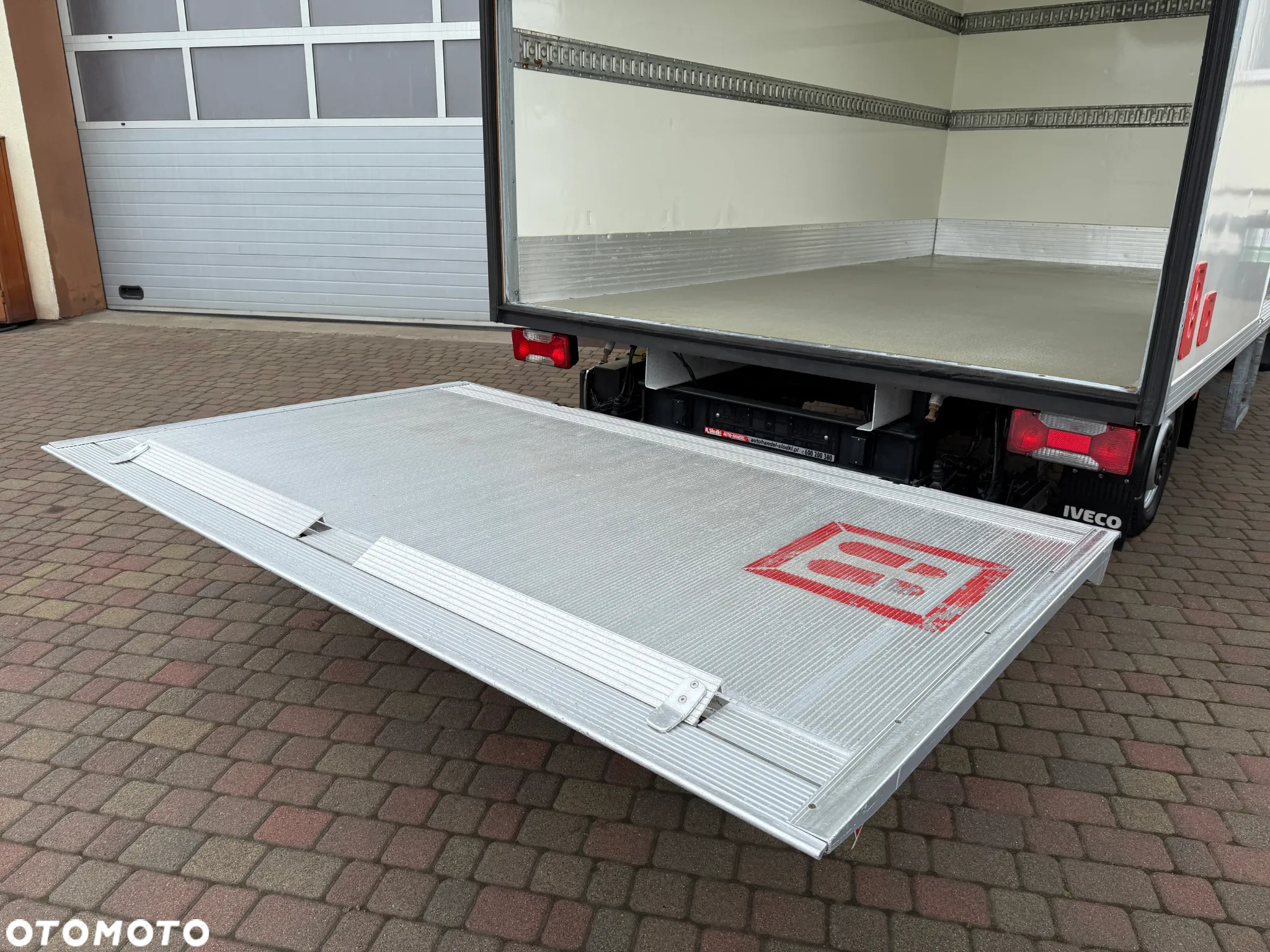 Iveco Daily 3,0 Chłodnia Mroźnia Winda - 16