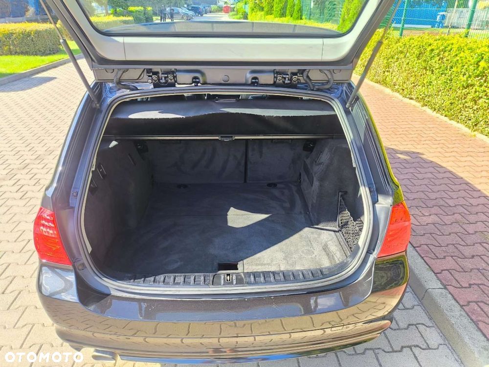 BMW Seria 3 316d Edition Luxury Line Purity - 13