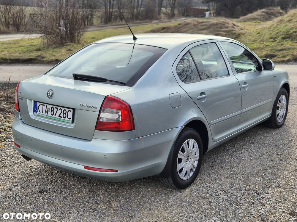 Skoda Octavia - 8