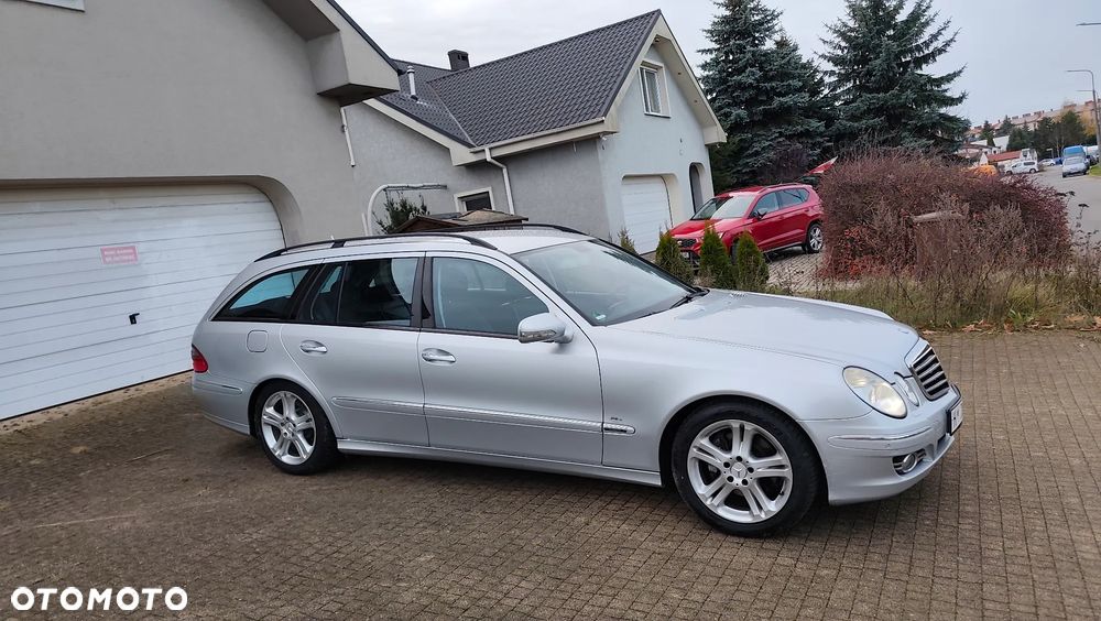 Mercedes-Benz Klasa E 300 BlueTEC 7G-TRONIC Avantgarde - 15