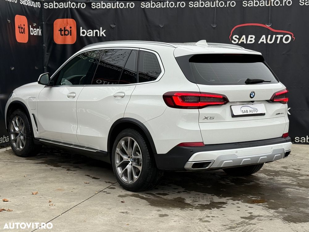 BMW X5 xDrive45e xLine - 25