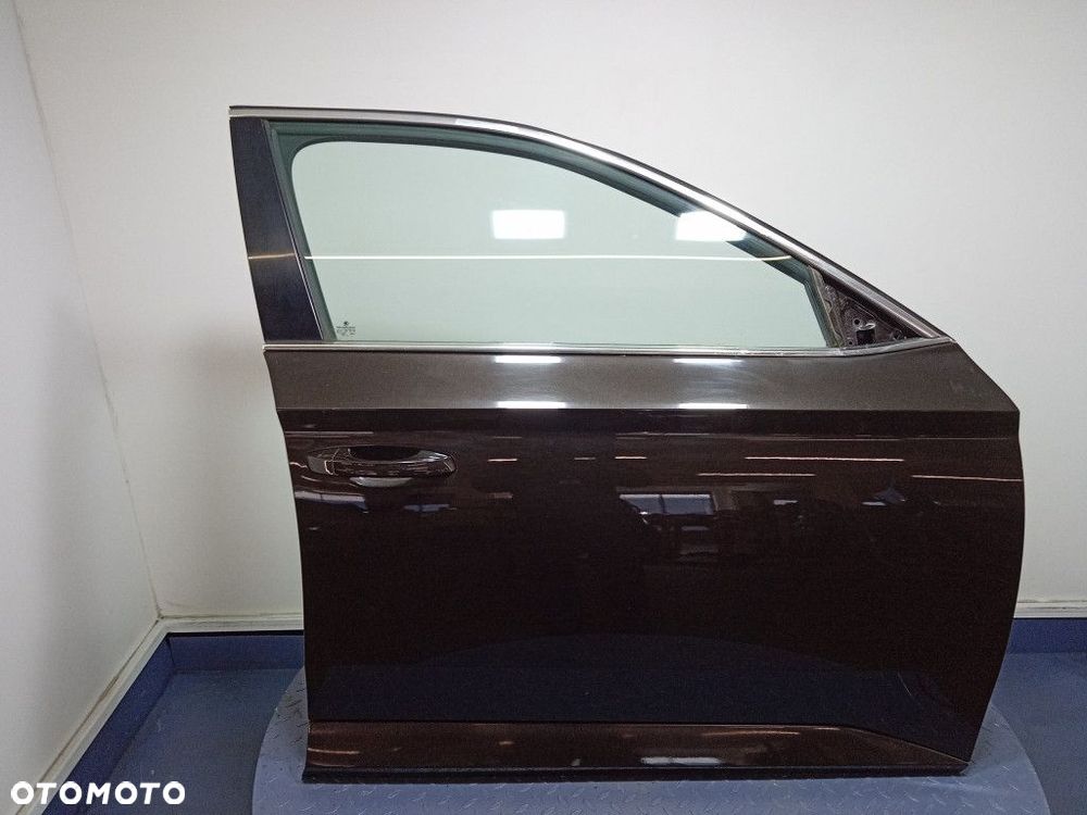 SKODA SUPERB III 15- DRZWI PRZÓD PRAWE PRZEDNIE LF8V - 1