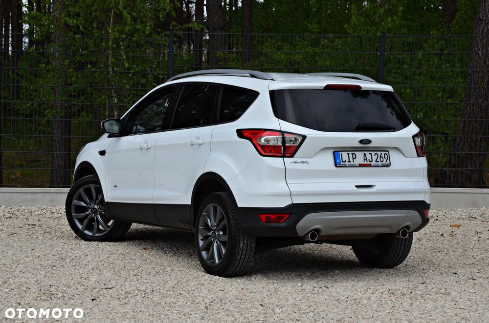 Ford Kuga 2.0 TDCi AWD Titanium - 3