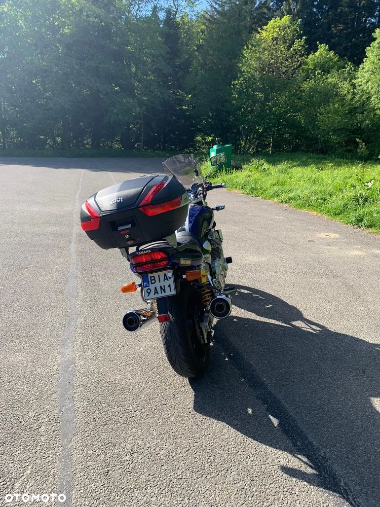Yamaha XJR - 4