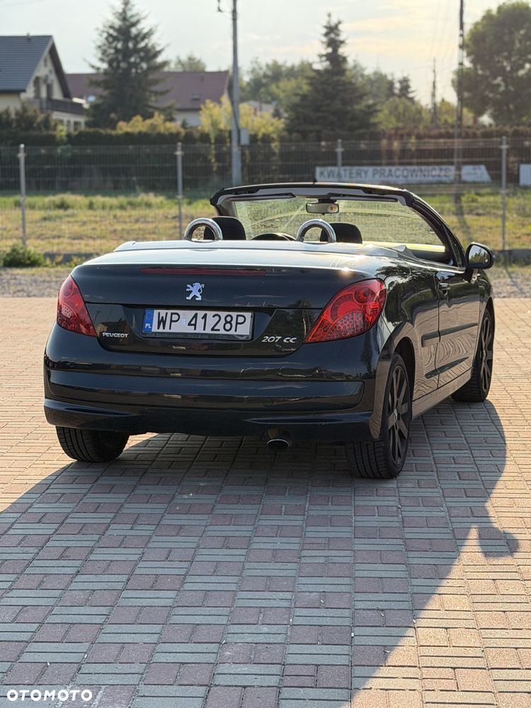 Peugeot 207 CC - 5