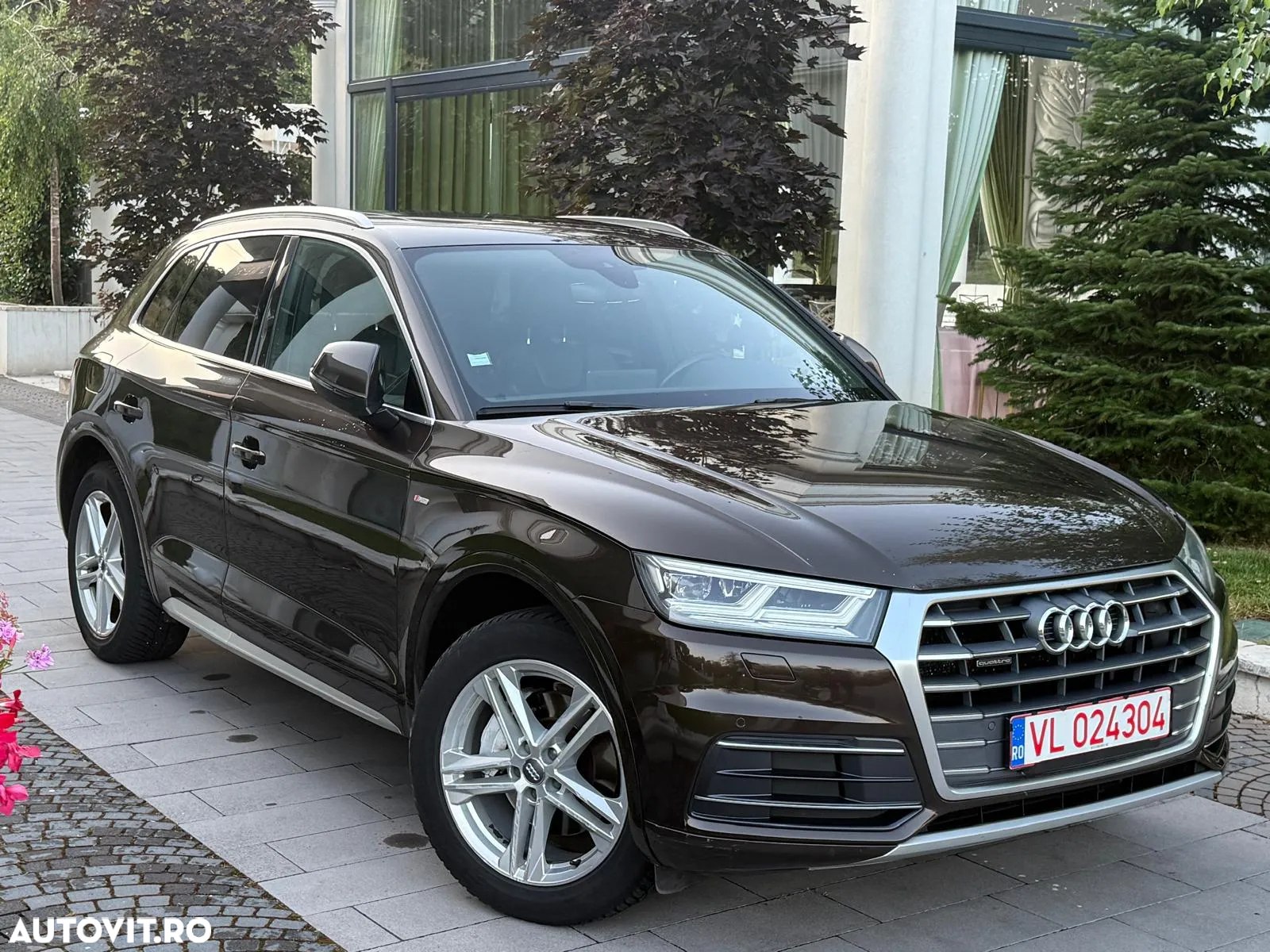 Audi Q5 40 TDI quattro S tronic sport - 2