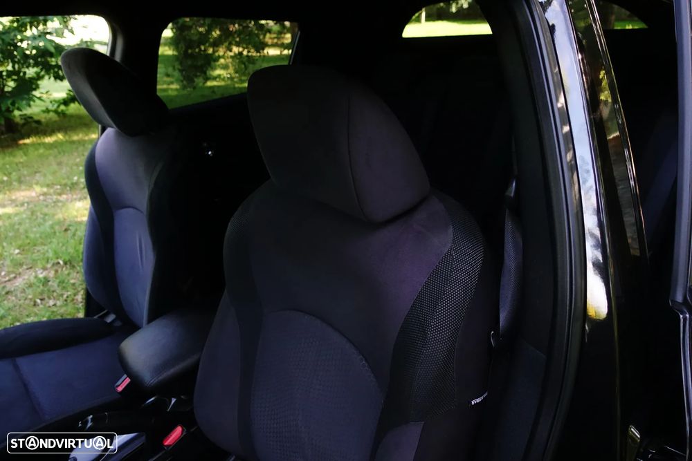 Nissan Juke 1.5 dCi Black Edition - 33