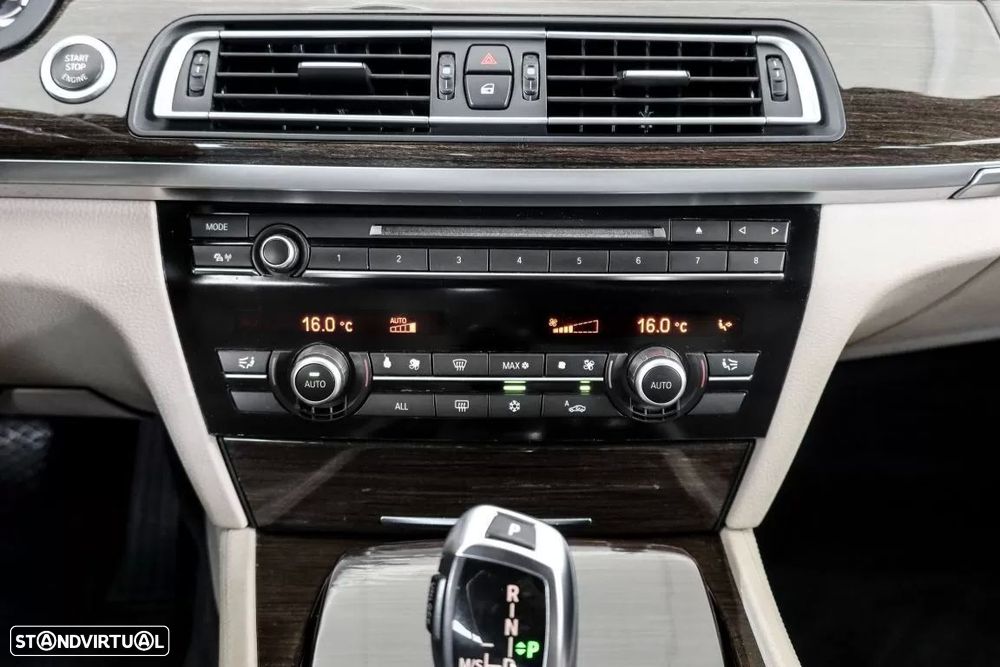 BMW 730 d - 16