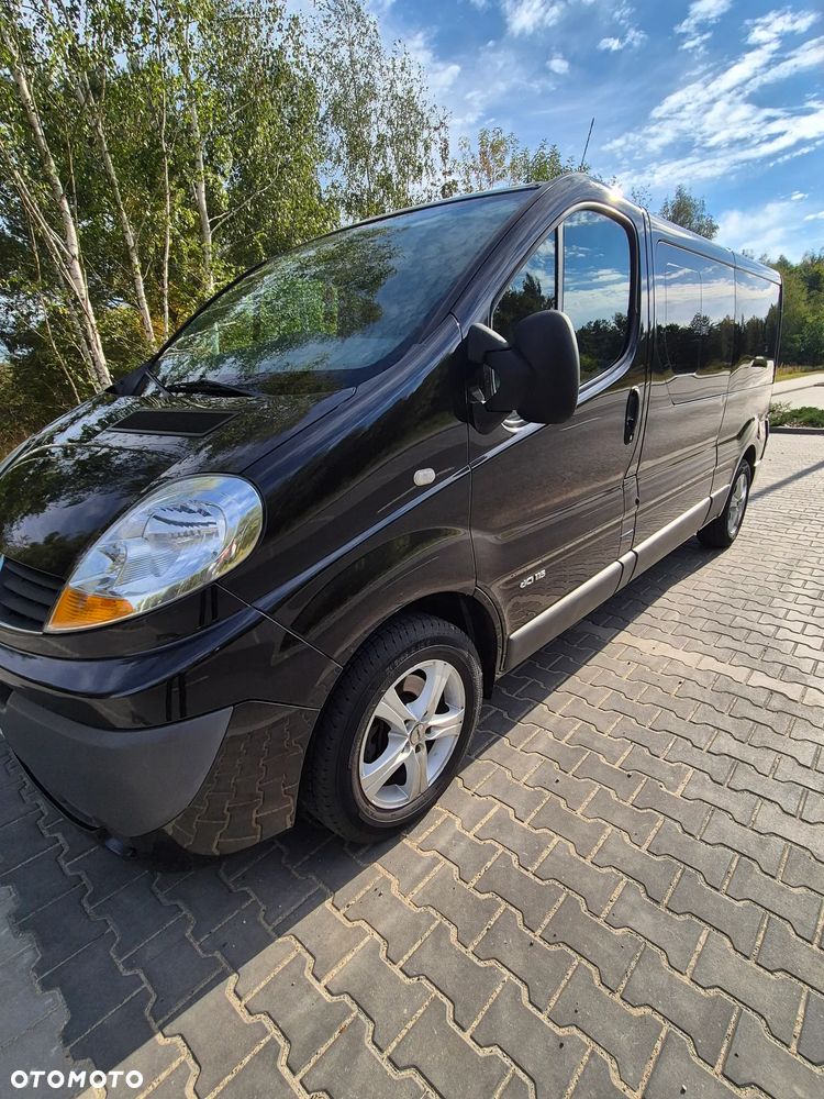 Renault Trafic - 1