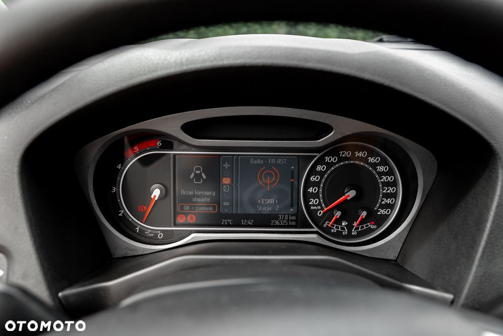 Ford Mondeo 2.0 TDCi Trend - 31