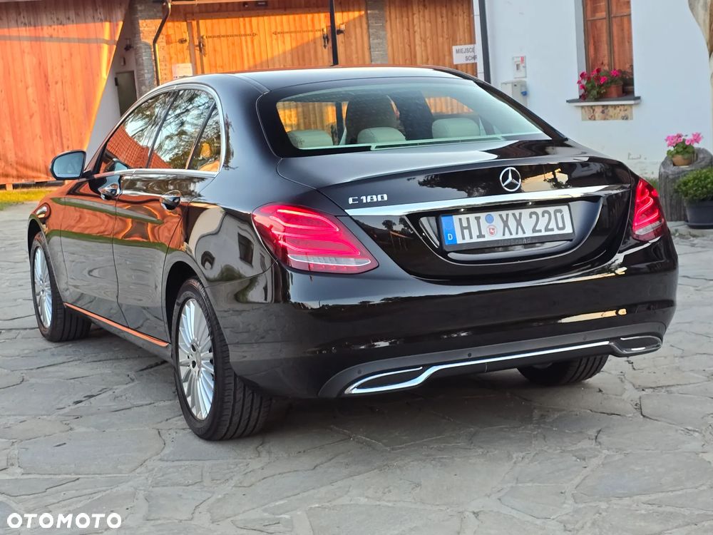 Mercedes-Benz Klasa C 180 Exclusive - 8