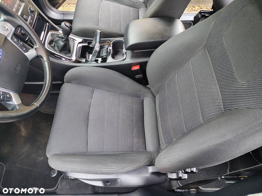 Ford S-Max - 15