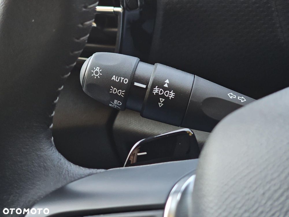 Citroën C4 1.2 PureTech Feel Pack S&S EAT8 - 17