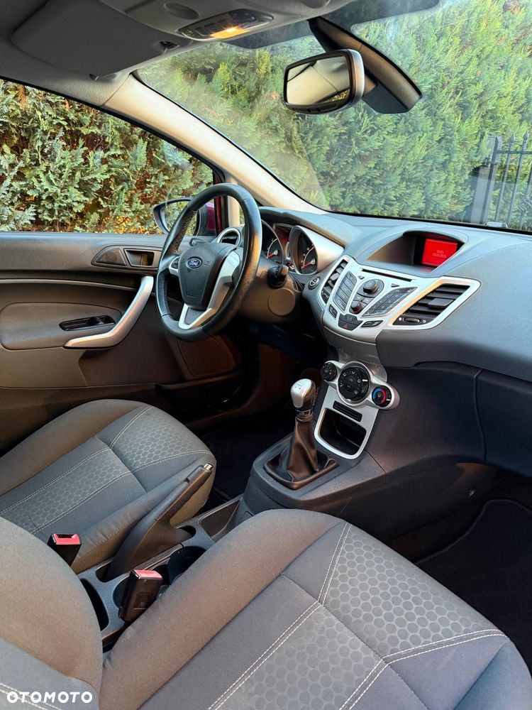 Ford Fiesta 1.4 Titanium - 5