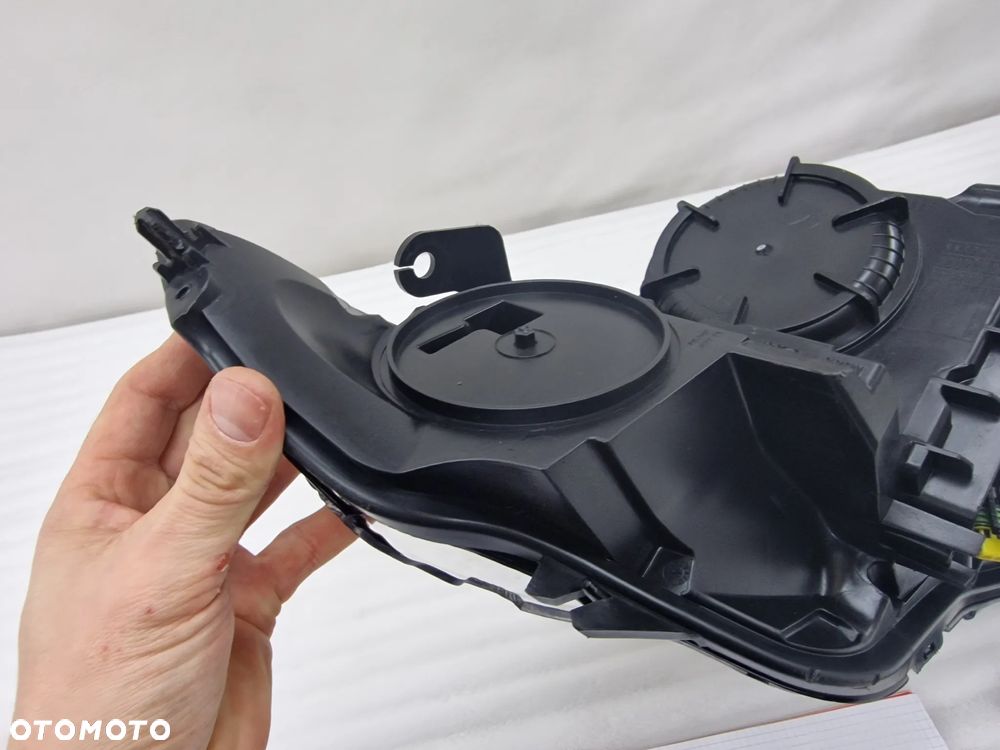 LAND ROVER DISCOVERY SPORT XENON LEWY LEWA LAMPA PRZEDNIA PRZÓD , NR FK72-13W030-EE , NR AUKCJI LL634 - 18