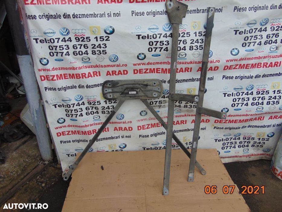 Suport bara stabilizatoare spate BMW f30 F31 F32 F33 F34 axa bara spat - 1