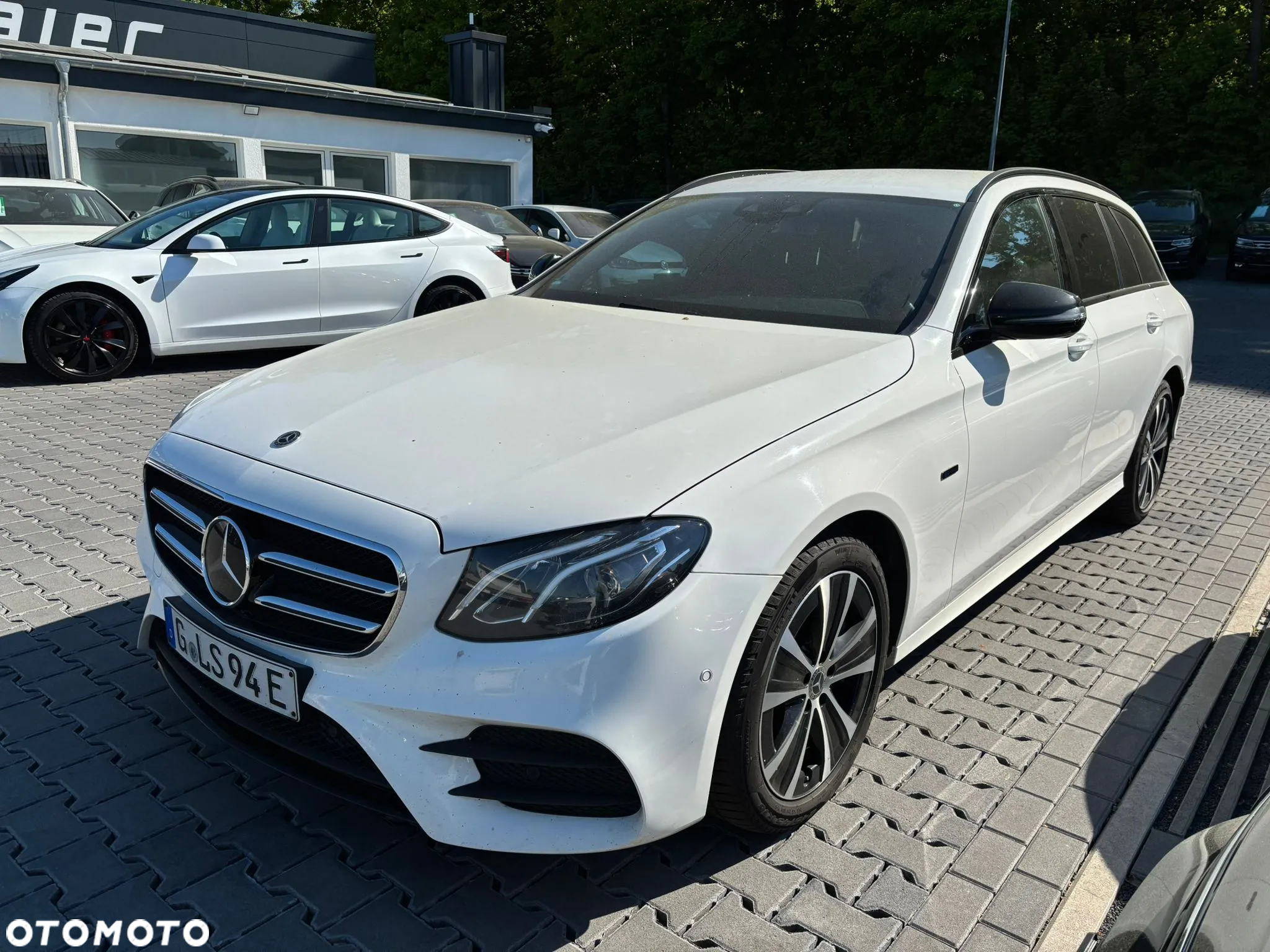 Mercedes-Benz Klasa E 220 d T 9G-TRONIC Avantgarde - 2