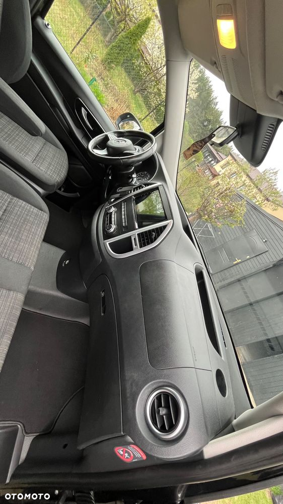 Mercedes-Benz Vito 114 - 12