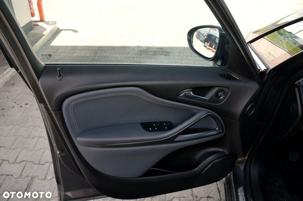 Opel Zafira - 13