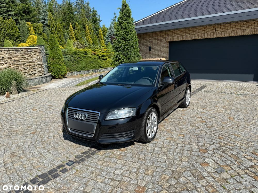 Audi A3 1.6 Attraction - 4