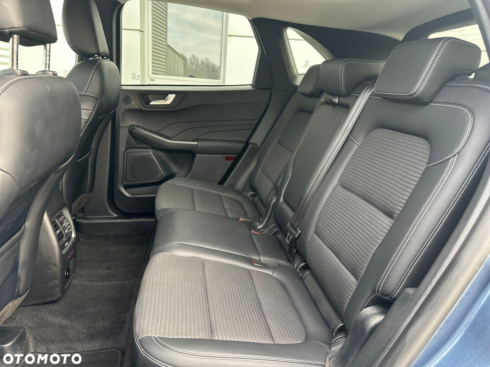 Ford Kuga 1.5 EcoBoost FWD Titanium X - 19