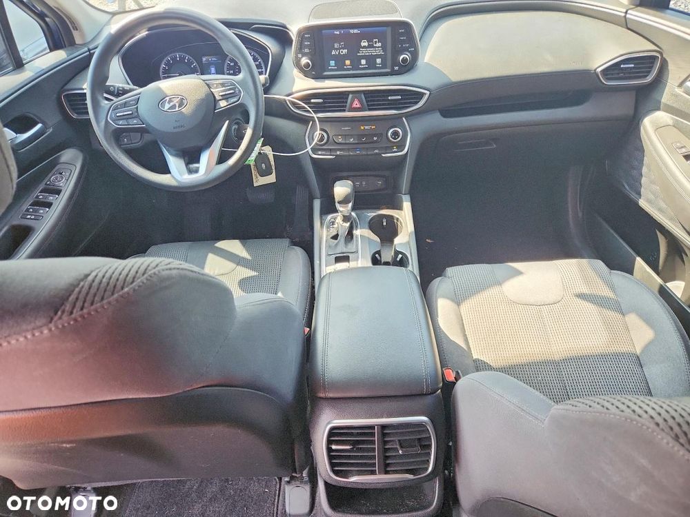 Hyundai Santa Fe - 10