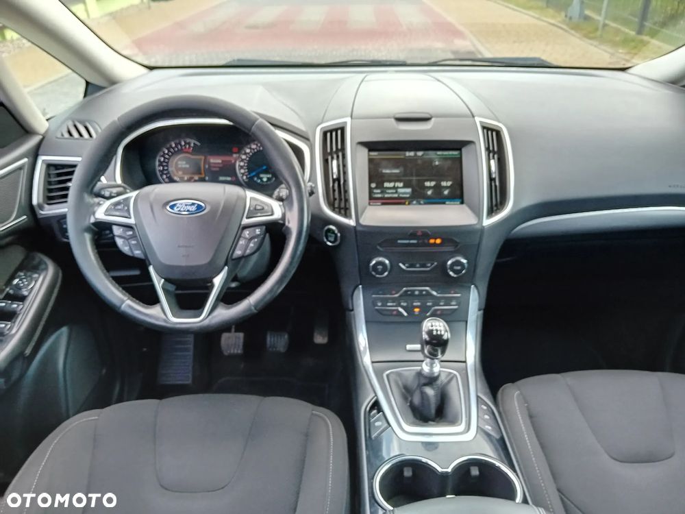 Ford S-Max 2.0 EcoBlue Titanium - 11