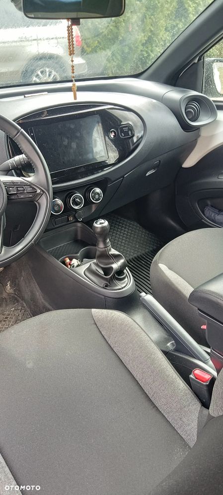Toyota Aygo X 1.0 VVT-i - 6
