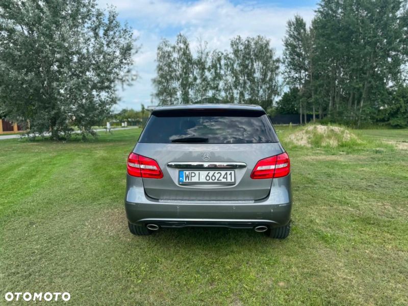 Mercedes-Benz Klasa B 180 (CDI) d 7G-DCT - 4
