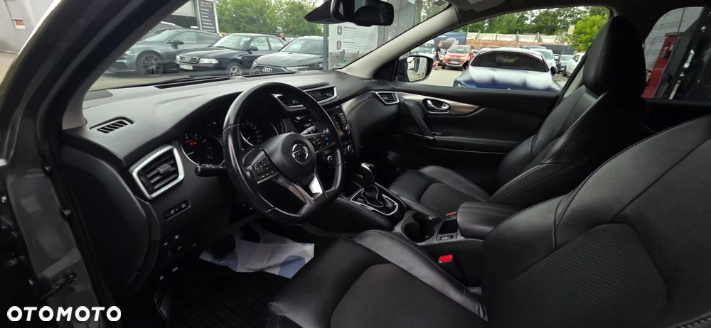 Nissan Qashqai 1.3 DIG-T DCT N-TEC - 30