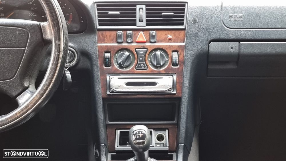 Mercedes-Benz C 250 TD Elegance - 16