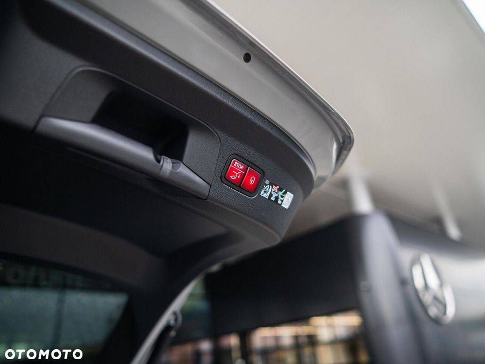 Mercedes-Benz GLE - 28