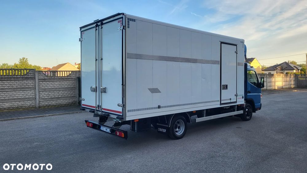 Mitsubishi Canter Fuso  3c15 kontener / plandeka / skrzynia/Silnik 3.0 jak w iveco daily / - 4