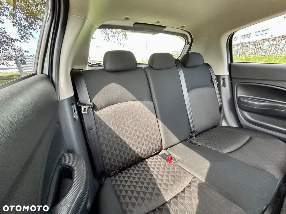 Mitsubishi Space Star AS&G 1.2 CVT Top - 27
