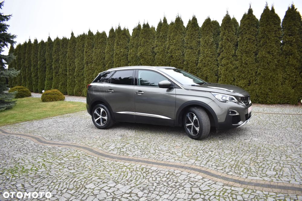 Peugeot 3008 PureTech 130 Stop & Start GPF Allure - 26