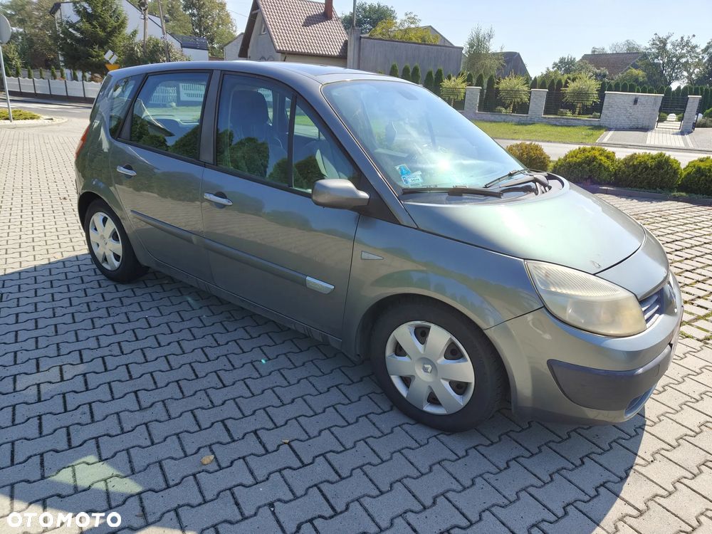 Renault Scenic 2.0T Luxe Expression - 3