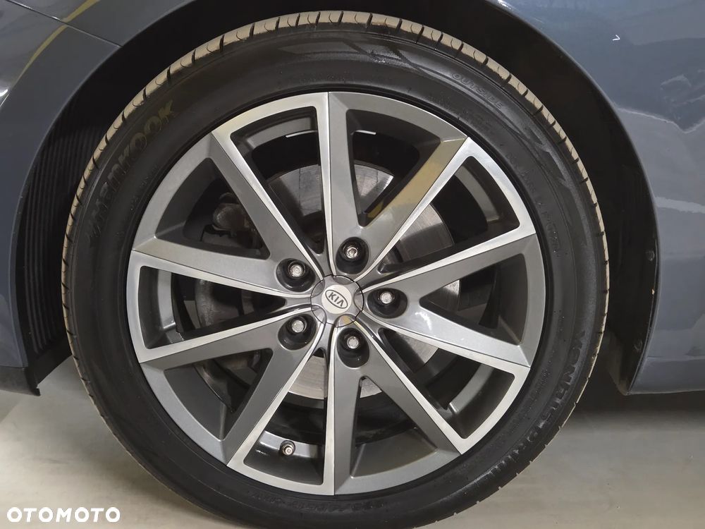 Kia Ceed 1.6 GDI Fifa World Cup Edition - 16