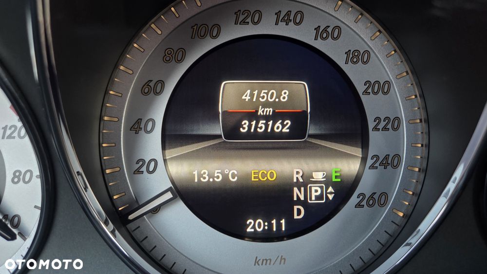 Mercedes-Benz GLK 220 CDI 4Matic (BlueEFFICIENCY) 7G-TRONIC - 23