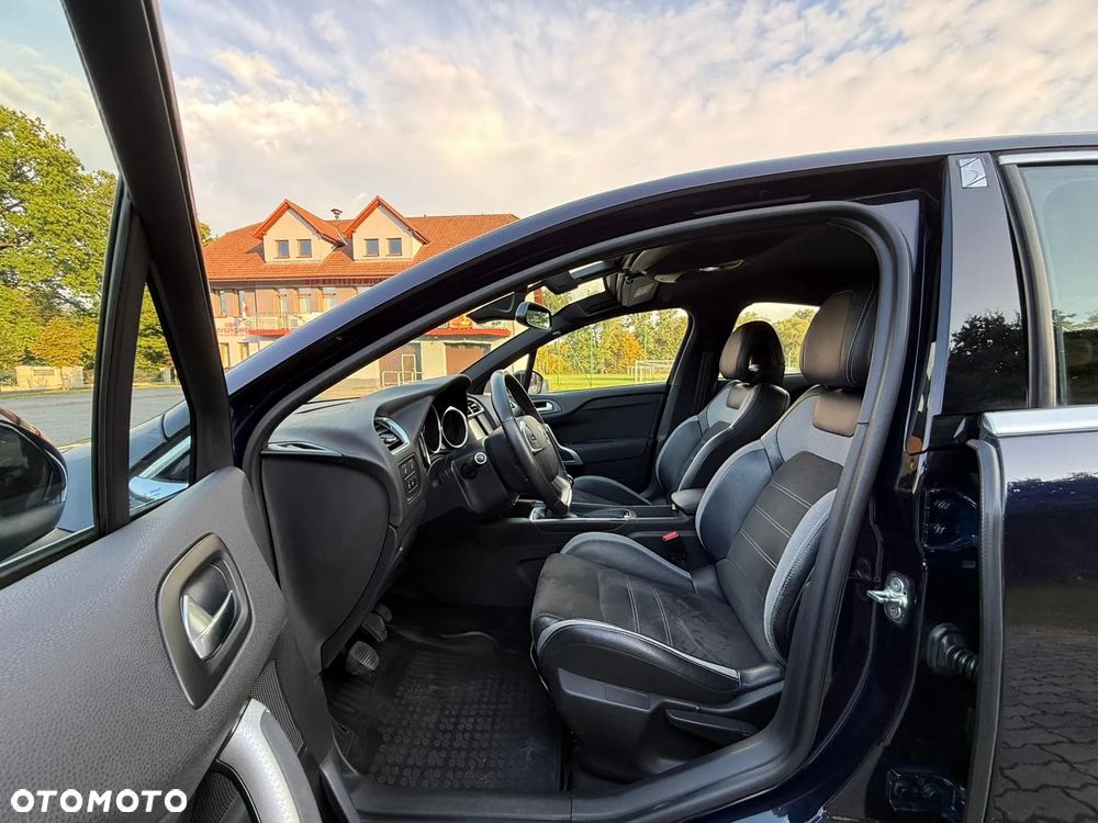 Citroën DS4 1.2 PureTech SoChic S&S - 11