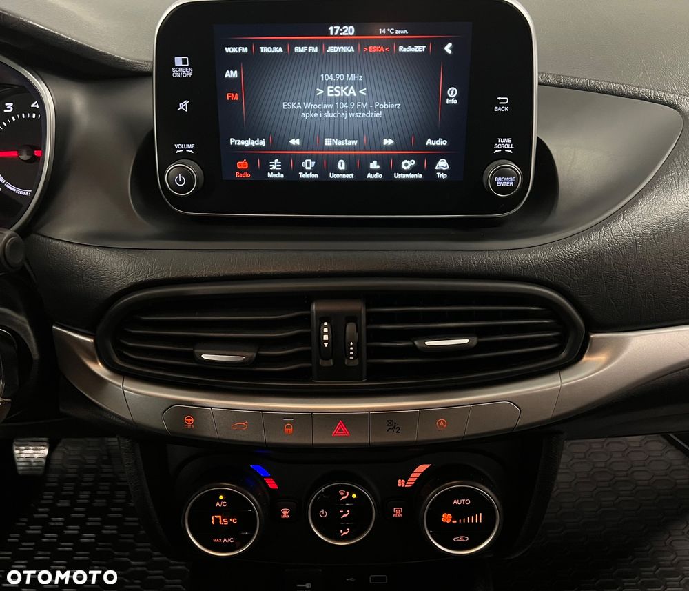 Fiat Tipo 1.4 16V Lounge - 26