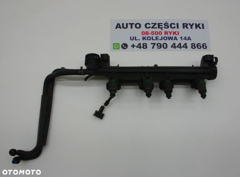VW 1.6 8V Listwa Wtryskowa Wtrysk Wtryskiwacz 037906031AA - 1