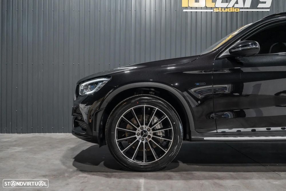 Mercedes-Benz GLC 300 e 4Matic - 29
