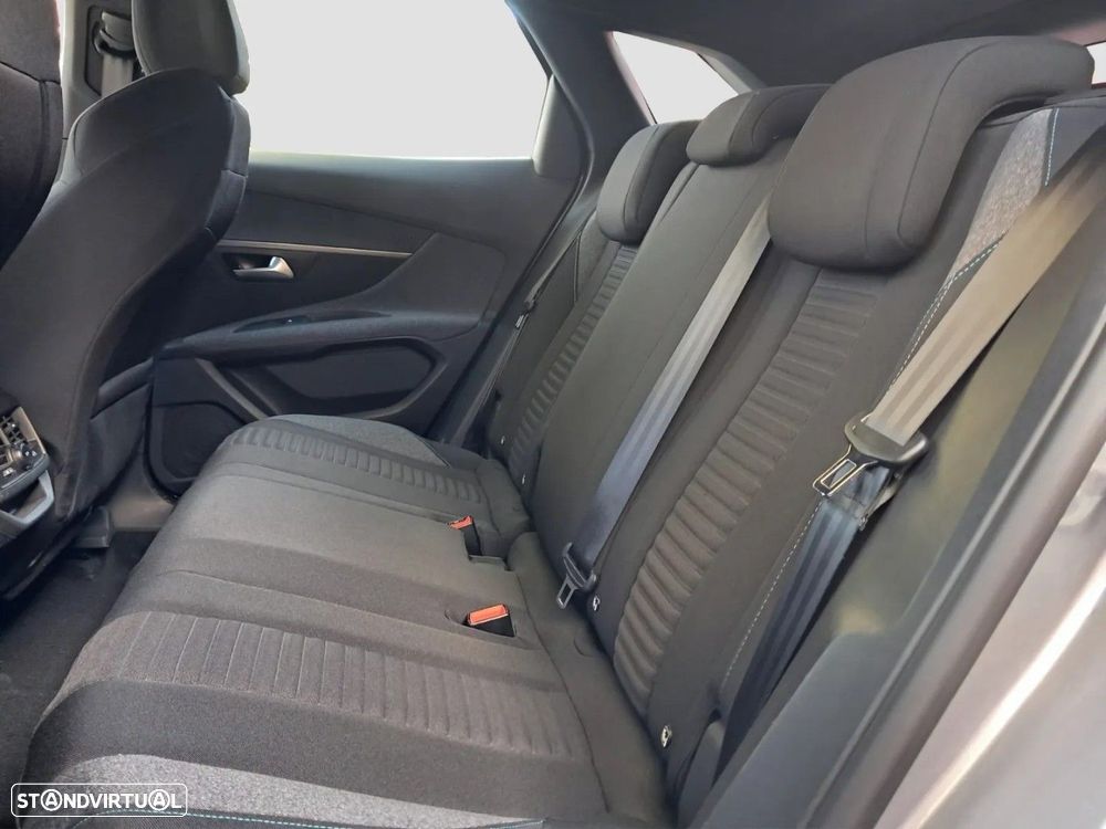 Peugeot 3008 PureTech 130 Stop & Start GPF EAT8 Active - 12