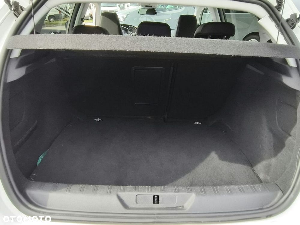 Peugeot 308 - 18