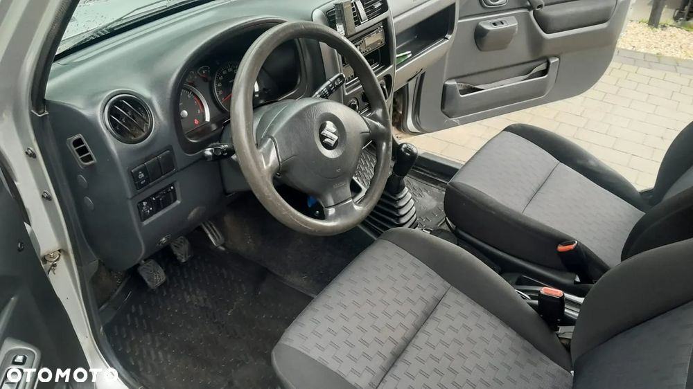 Suzuki Jimny - 10