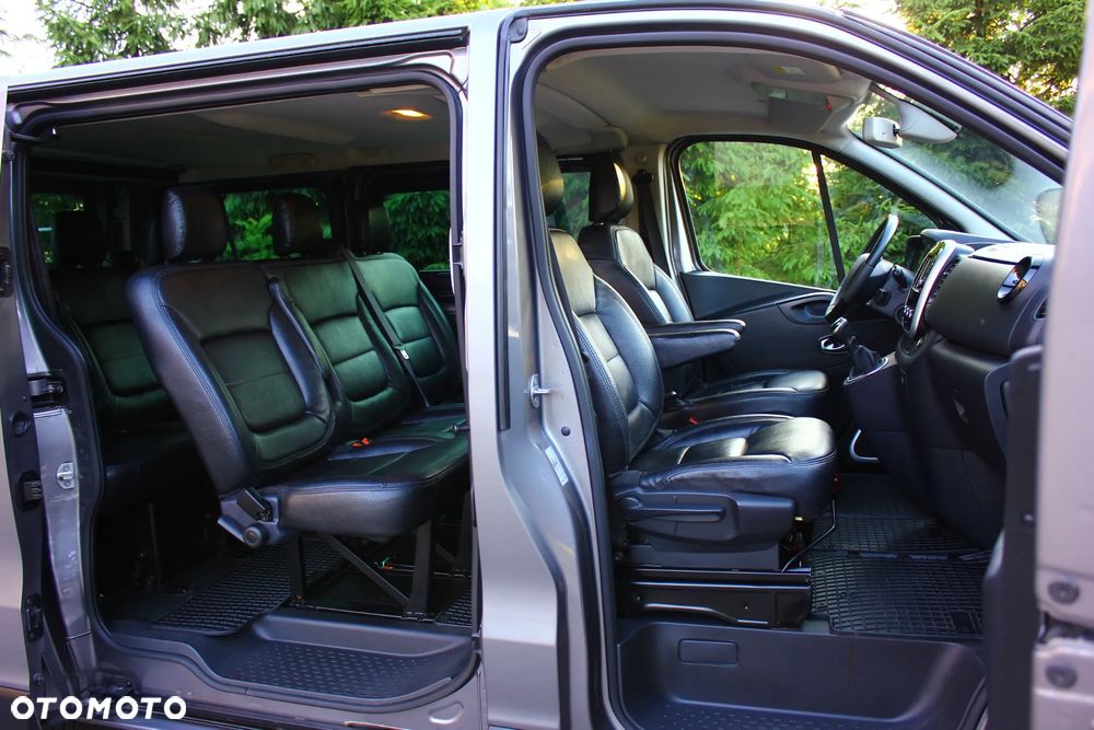 Renault Trafic 2.0 dCi - 34