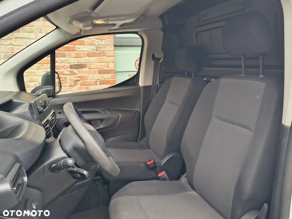 Peugeot PARTNER ProAce CITY Kangoo Express Berlingo pro ace - 31